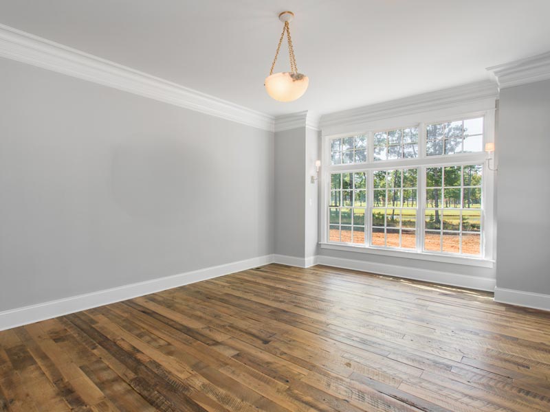 Dixon Painting professionally painted the wall after crown molding in Atlanta and Roswell, GA.